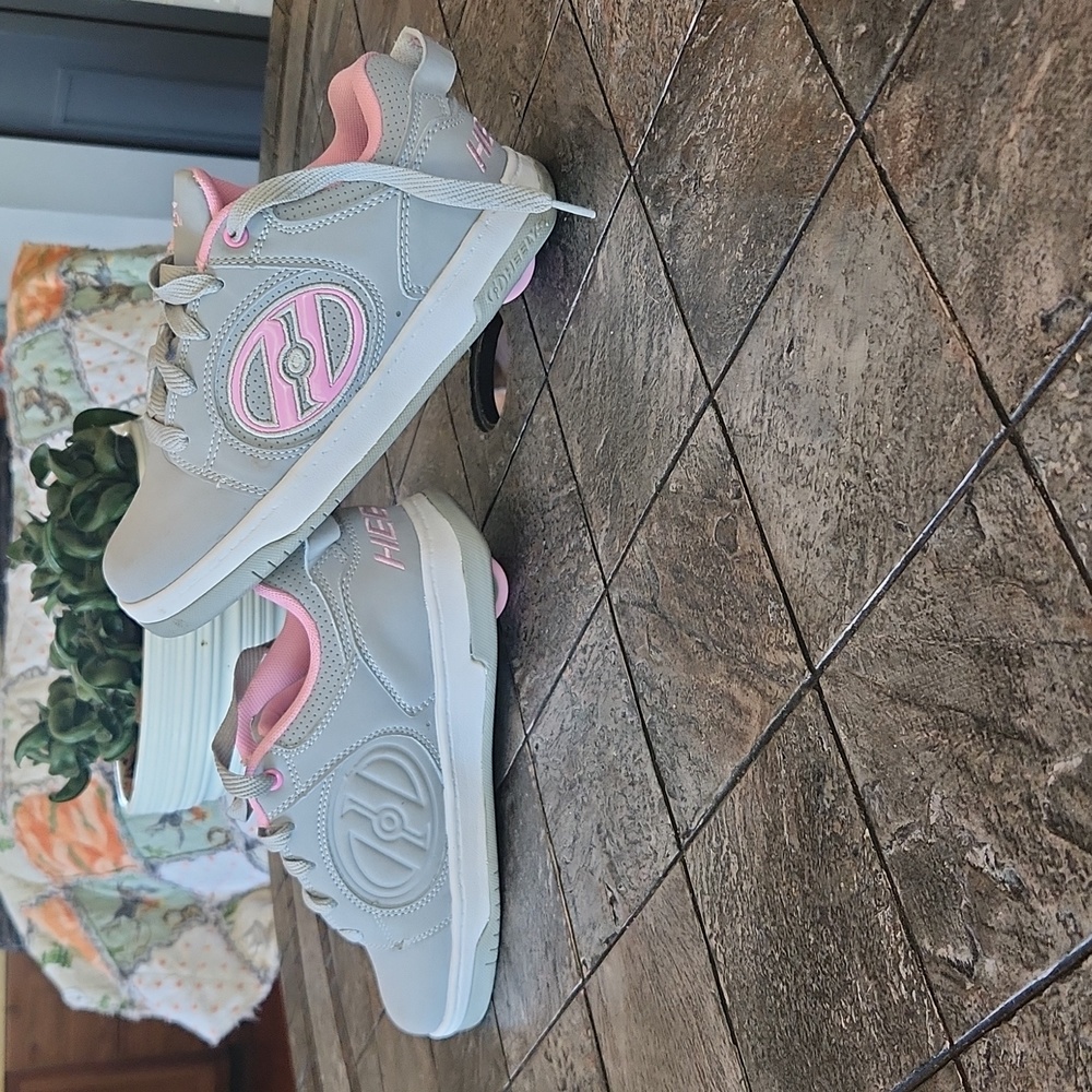 Heelys Voyager HE100715 Skate Shoe Sneaker Pink/Gray Youth Size 4 - Picture 5 of 7